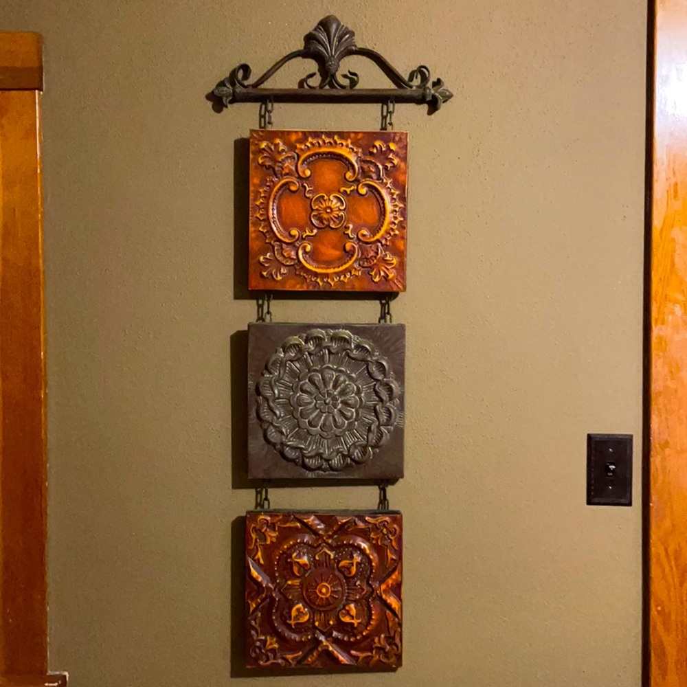Wall decor